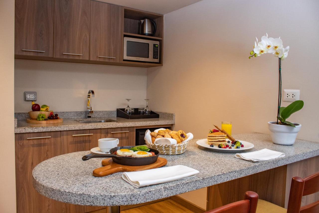 Estelar Apartamentos Bellavista Lima Buitenkant foto